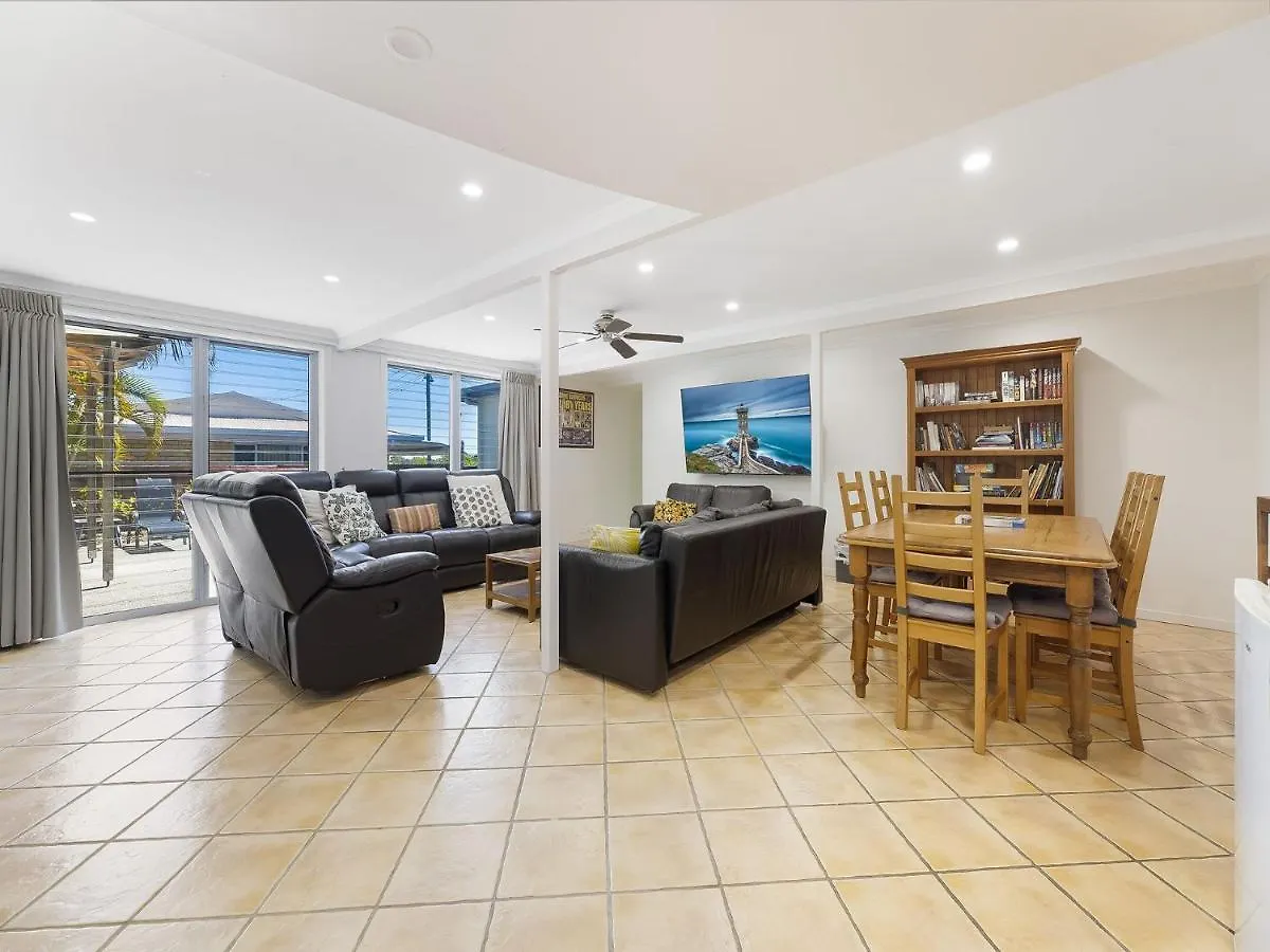 칼론드라 1 Rowell Street Battery Hill Qld 빌라 펜션